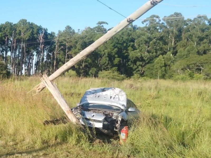 Milagro en la Ruta 12: una familia resultó ilesa tras un violento siniestro causado por un camión