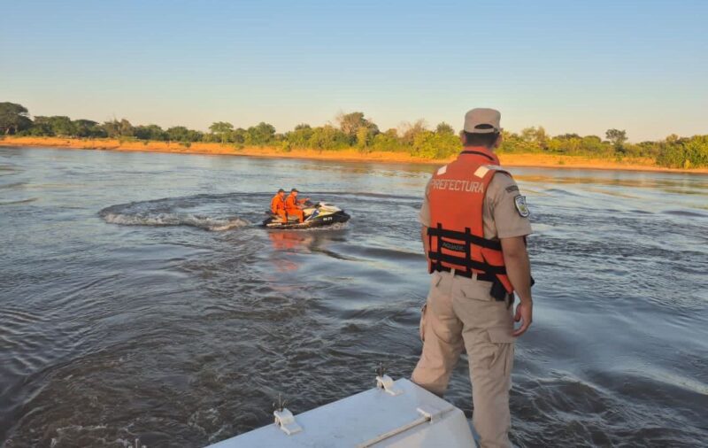 Prefectura busca a un pescador que desapareció en aguas del Paraná