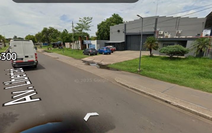 Hicieron boquetes en la pared y se llevaron un millonario botín de una oficina comercial