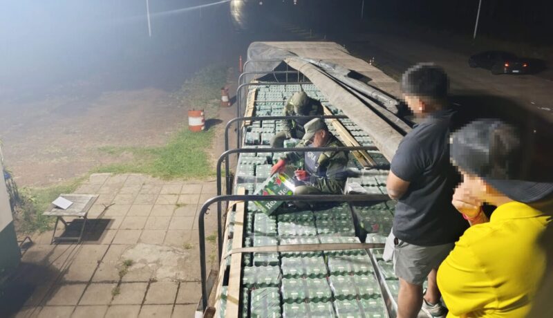 Gendarmería incautó más de 61 mil botellas de cerveza en Libres