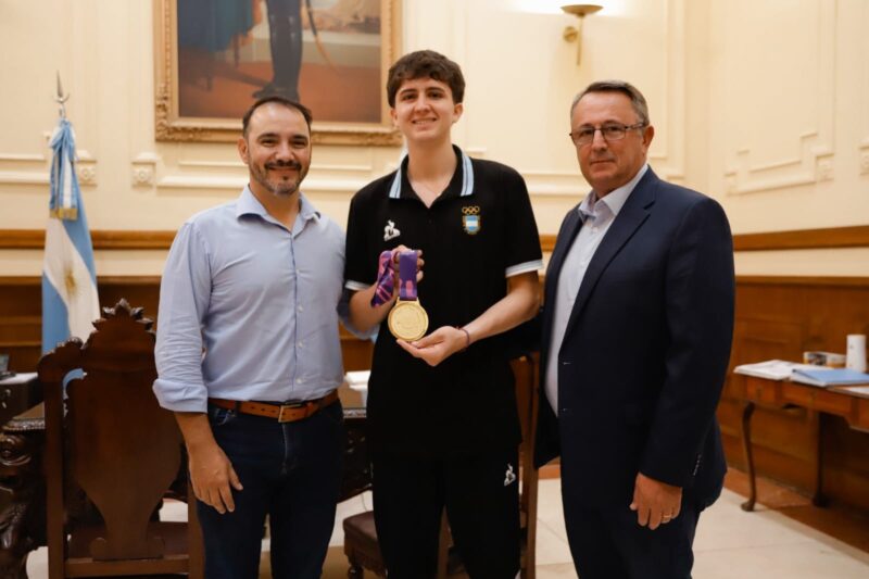 Ignacio Espínola Serial, junto al gobernador Valdés