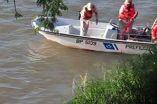 Un correntino murió tras un choque de lanchas en aguas paraguayas