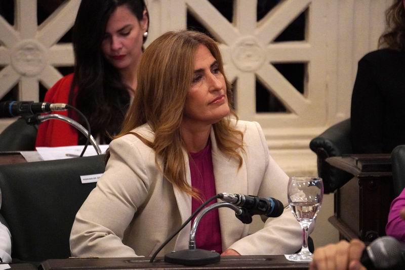 Proponen cobertura estatal de salud para tratamientos de personas trans