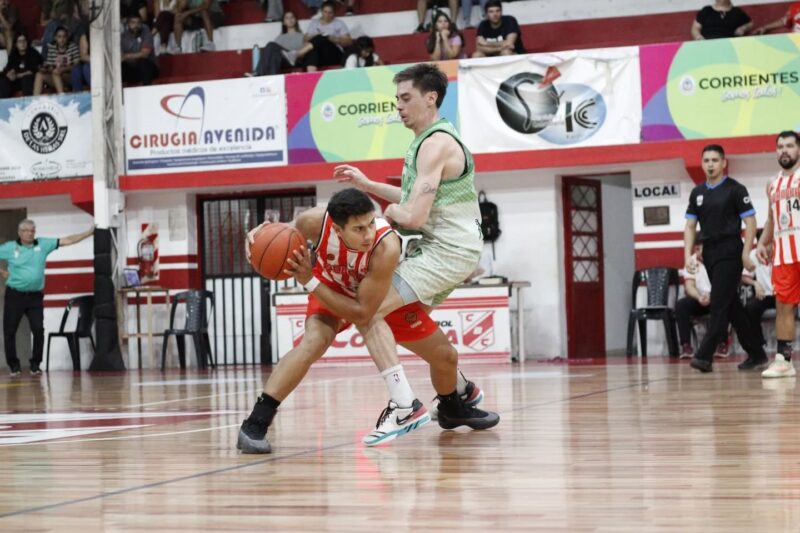 En un duelo intenso, Córdoba tropezó con Hindú