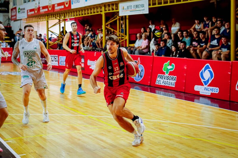 San Martín tiene acción y visita a Racing de Chivilcoy