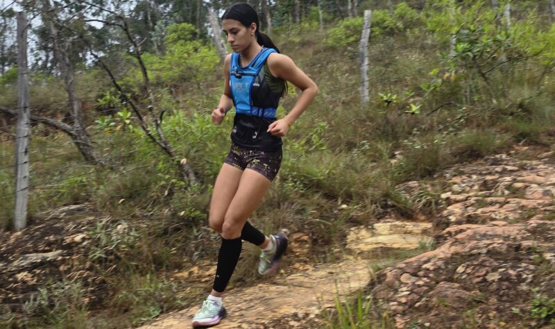 Brenda Insaurralde ya está en Samaipata, para representar a la Argentina en el Sudamericano de Trail y Montaña