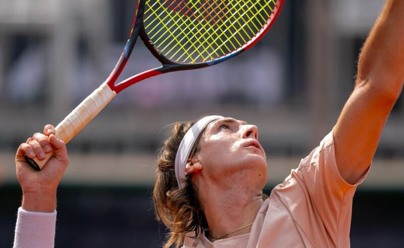 Turno de presentación para Midón en Campinas