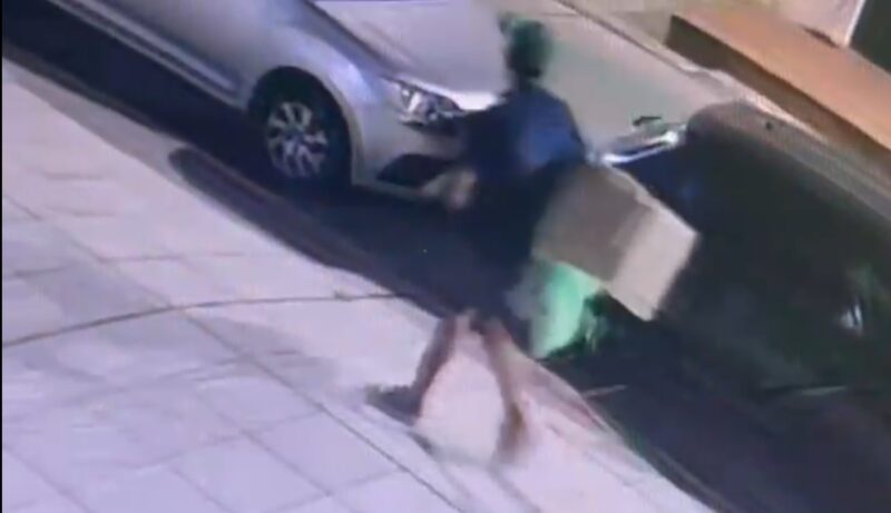 Así operan los «rompevidrios» en un barrio capitalino