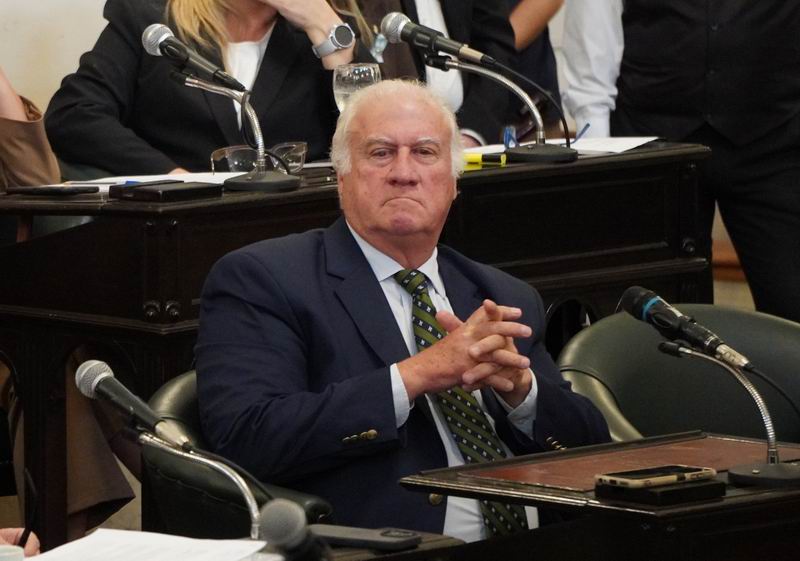 Flinta: «Lo de Adorni es inherente al Presidente y eso lo maneja él»