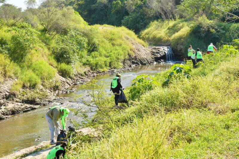 Nueva jornada de «Limpieza de Costas» en Corrientes