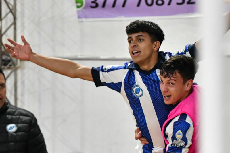 Corrientes interior goleó a Mendoza y en cuartos de final se mide con Posadas