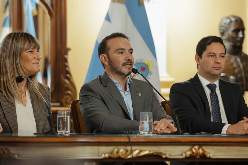 Inversión privada: la primera planta de CLT del país estará en Virasoro