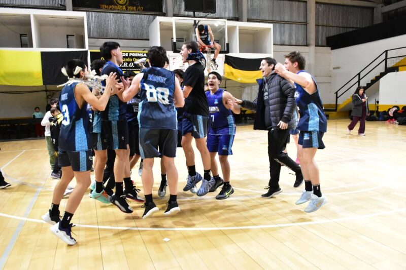 Los “fantasmas” se consagraron campeones del Provincial de Juveniles