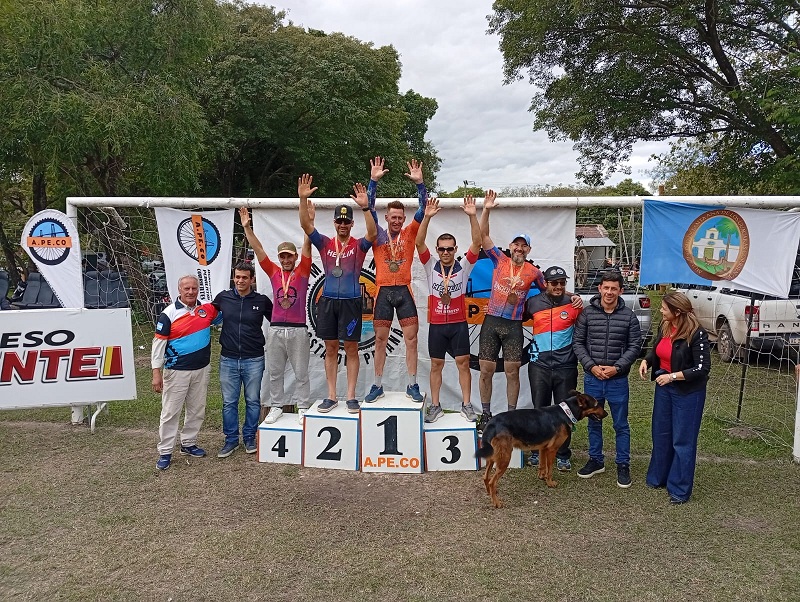 El Mountain Bike concitó la atención en Santa Ana