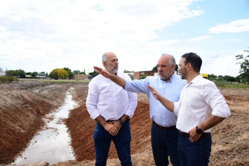 Corrientes: seis meses, y una ciudad con obras de punta a punta
