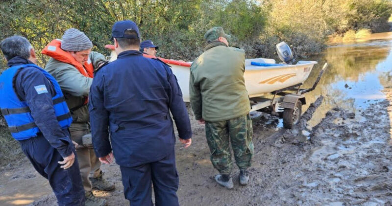 Encontraron muerto a un peón rural que había desaparecido al intentar cruzar un arroyo
