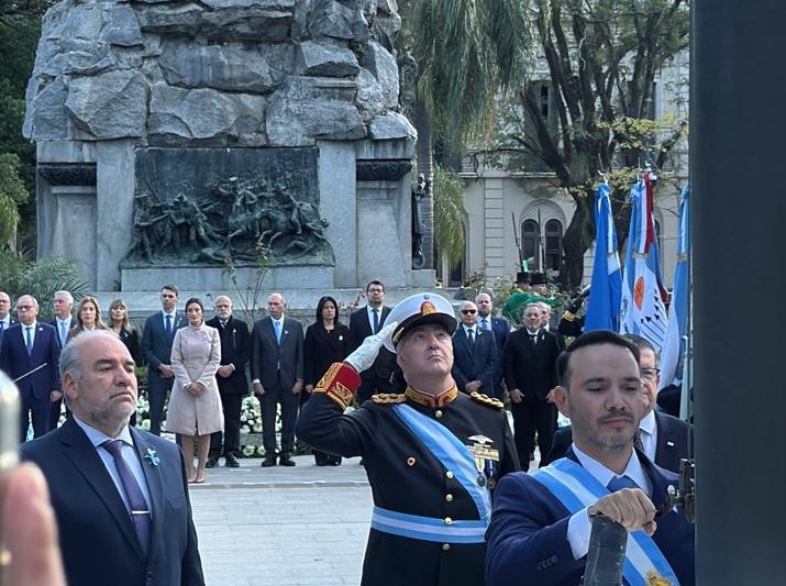 La Capital vive con fervor el Día de la Independencia