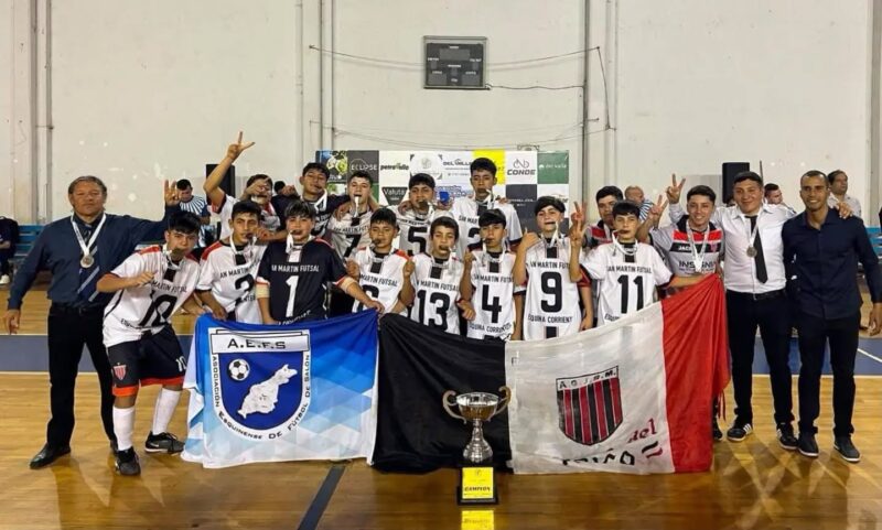 Los chicos de San Martín de Esquina se consagraron bicampeones nacionales C13