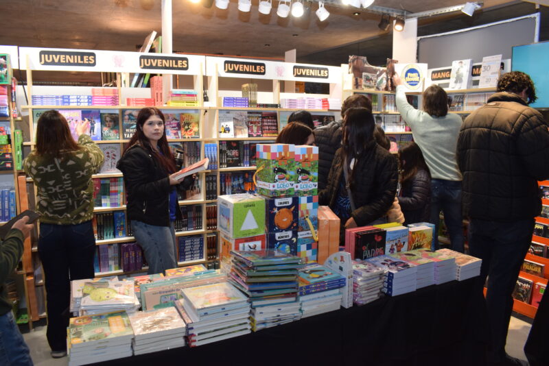 Comenzó la Feria Provincial del Libro con más de 200 actividades