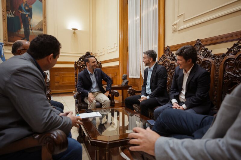 Juan Pablo recibió a funcionarios nacionales para reactivar las plantas cloacales