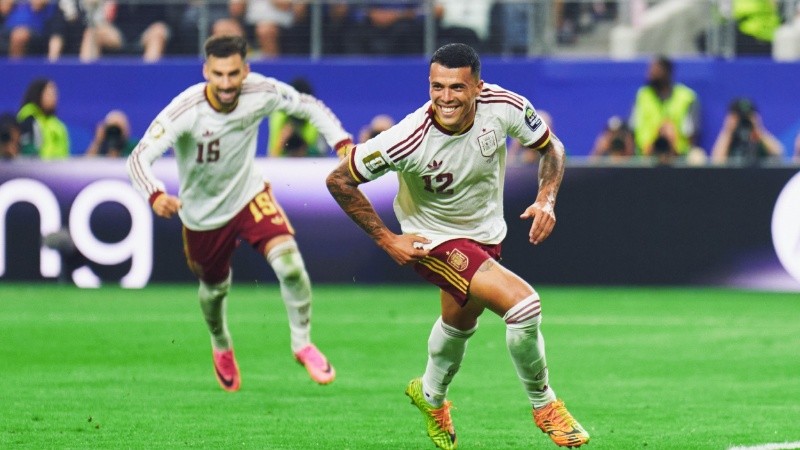 España venció 2-0 a Francia y es el primer finalista del Mundial