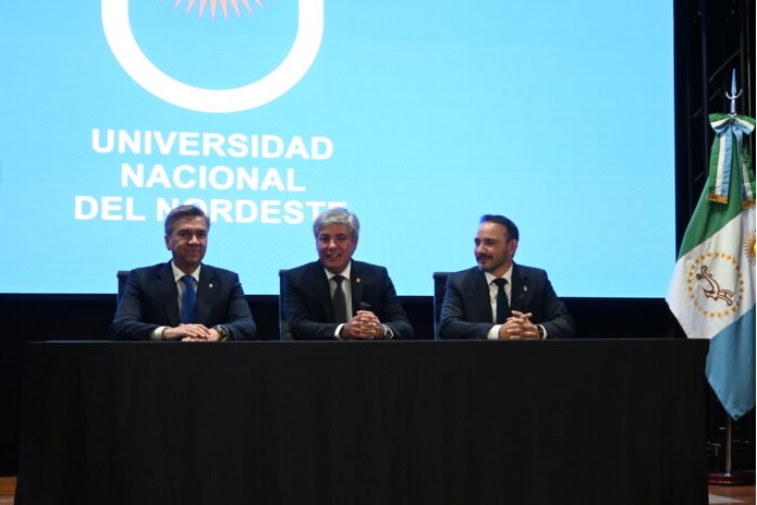 Larroza ratificó el rumbo de la Unne ante la mirada de Valdés y Zdero