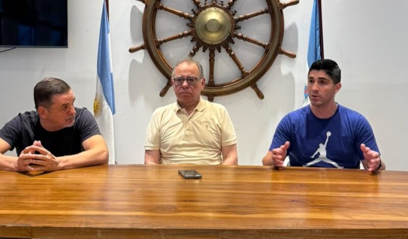 Regatas Corrientes presentó a Martín Villagrán