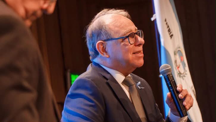 Tassano destacó la alta calidad y el compromiso social del Instituto de Cardiología