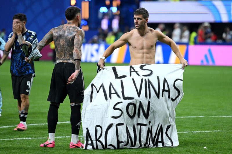 «Las Malvinas son argentinas»: el mensaje que dejó la Selección tras eliminar a Inglaterra