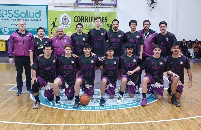 Colón mantuvo su invicto y sigue firme en la cima
