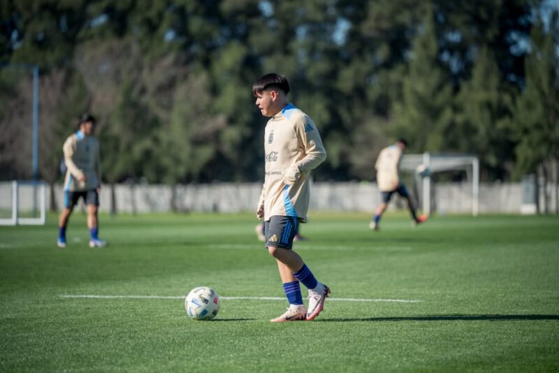 El goyano Benjamín Sosa entrena con la Selección Argentina Sub 15