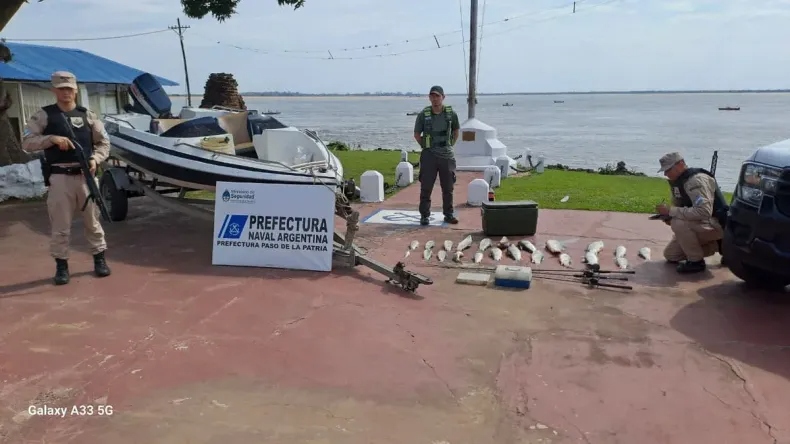 Demoran a dos pescadores paraguayos con 39 bogas en una zona de reserva