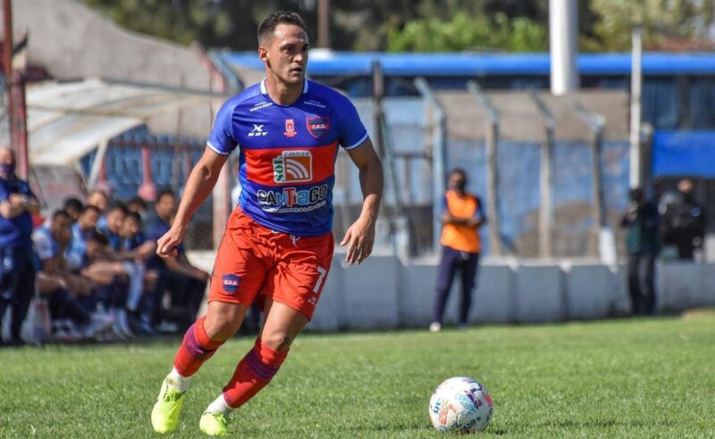 Alvaro Pavón, primera incorporación de Mandiyú