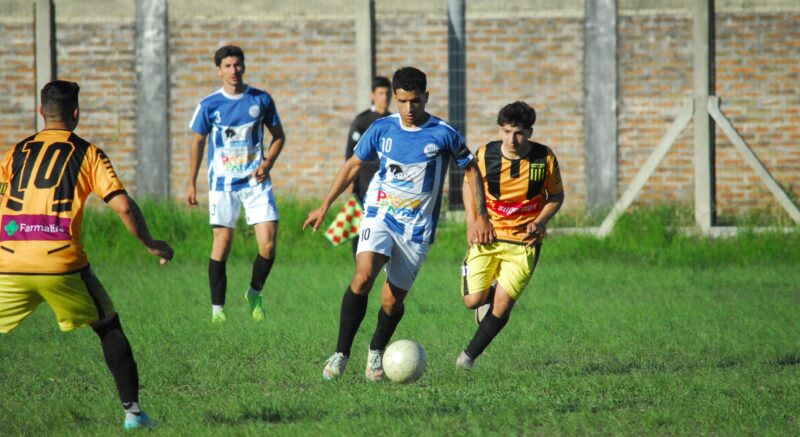 Ascenso liguista, tres son los punteros