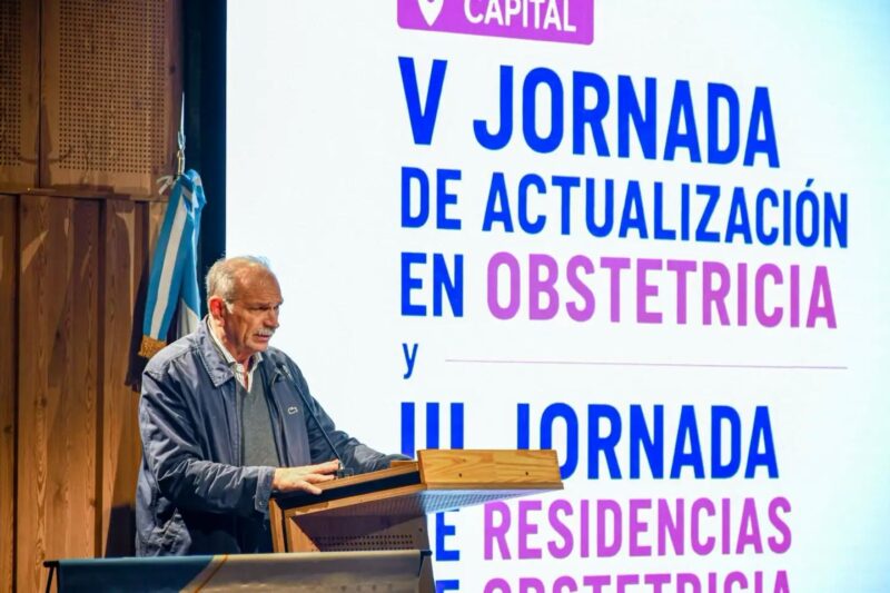 Día de la Obstetricia: capacitaron a más de 150 profesionales para brindar una contención integral