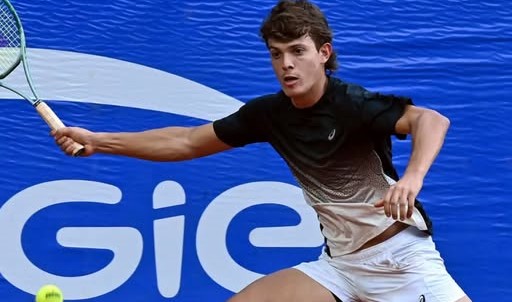 Con contundencia, Zárate se metió en cuartos de final en Londrina
