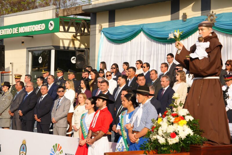 El Gobierno provincial acompañó a Mburucuyá en su aniversario