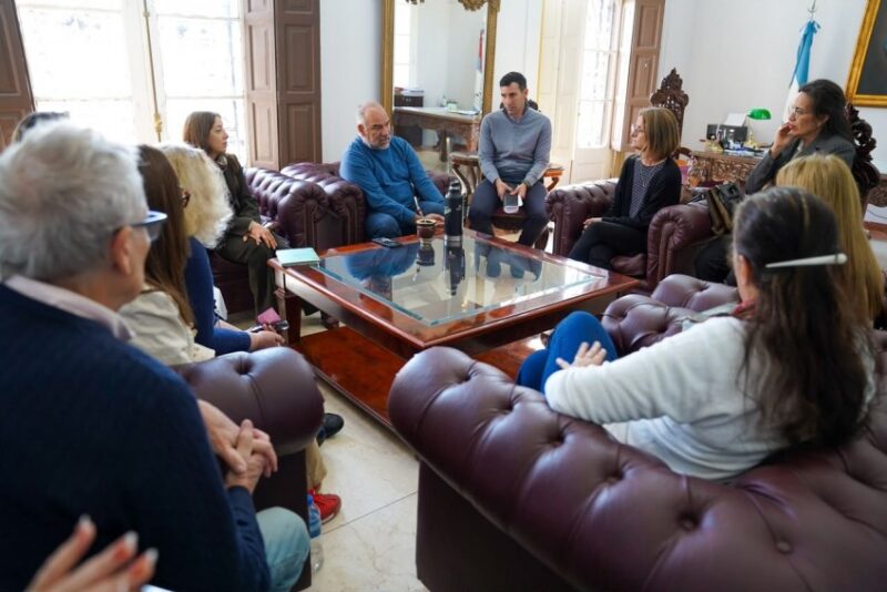 El intendente Polich se reunió con vecinos de distintos barrios