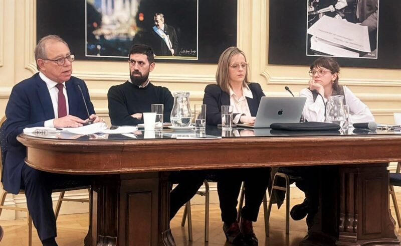Tassano expuso sobre el proceso de modernización de la Legislatura correntina