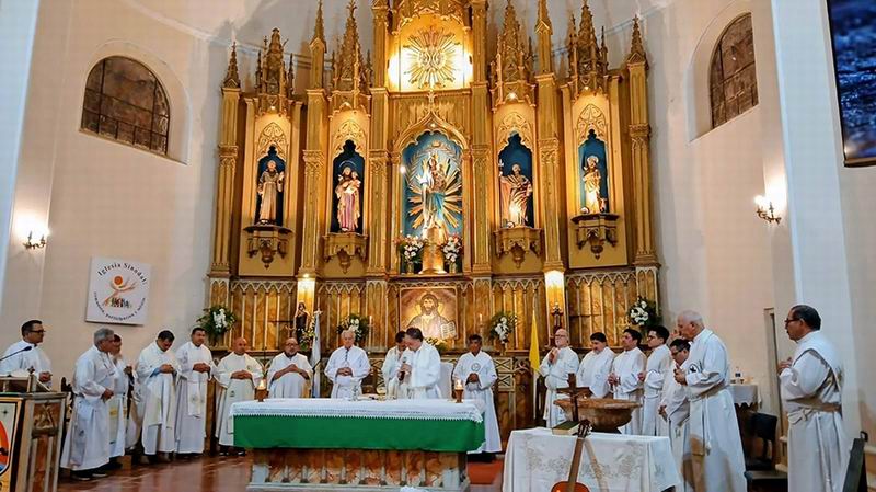 Fuerte presencia de sacerdotes en los barrios y sectores vulnerables