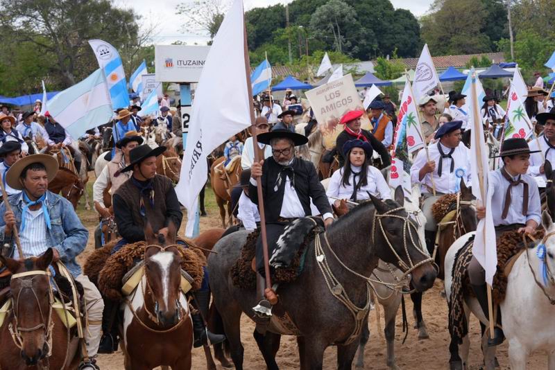 En Ituzaingó, Valdés destacó el rol del campo y las tradiciones rurales