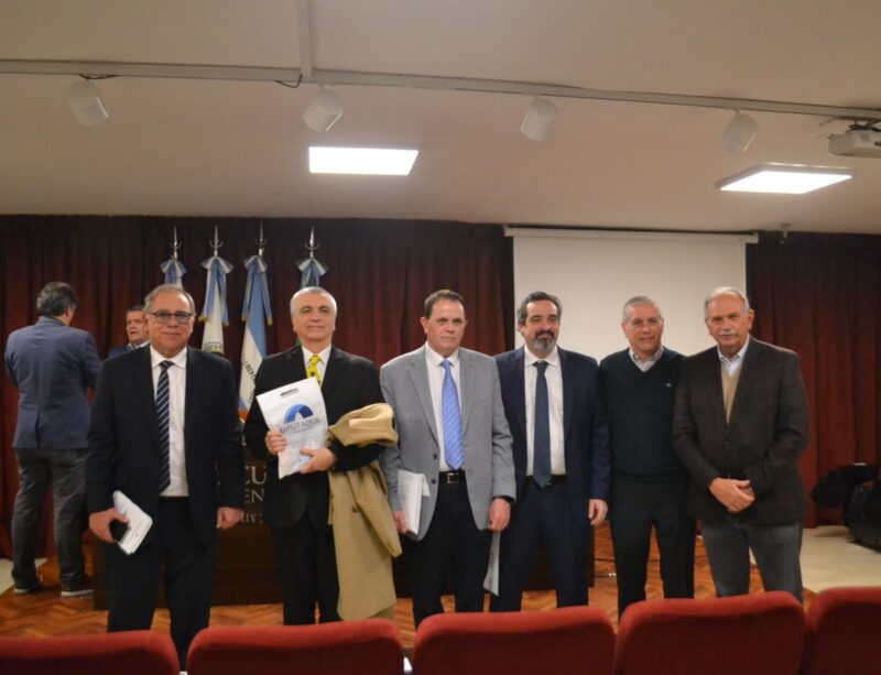 Exitosa jornada sobre la construcción de un concepto de Salud en tiempos de hipertecnología