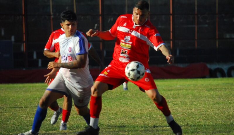 Puntero y escolta, frente a frente en el Oficial liguista
