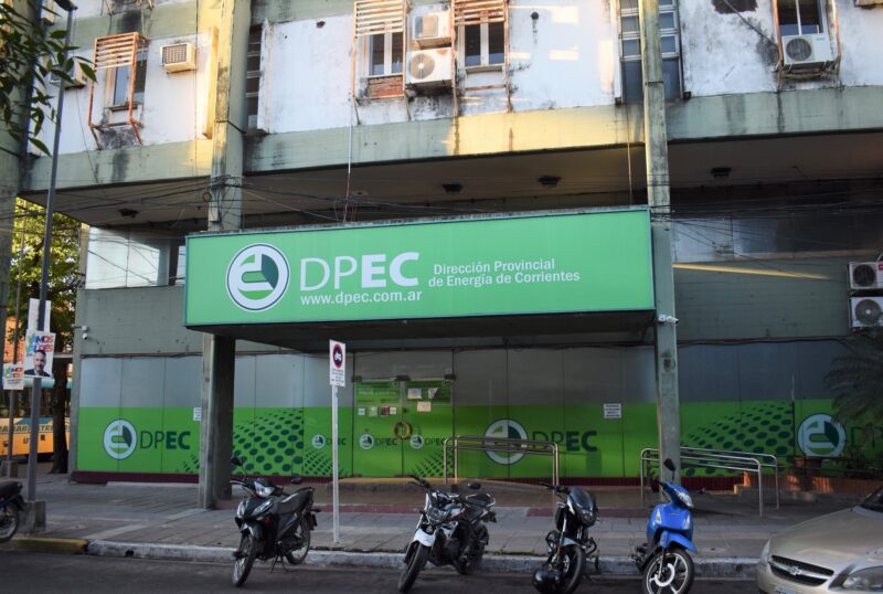 Dpec: las oficinas comerciales no atenderán el jueves en Capital y Mercedes