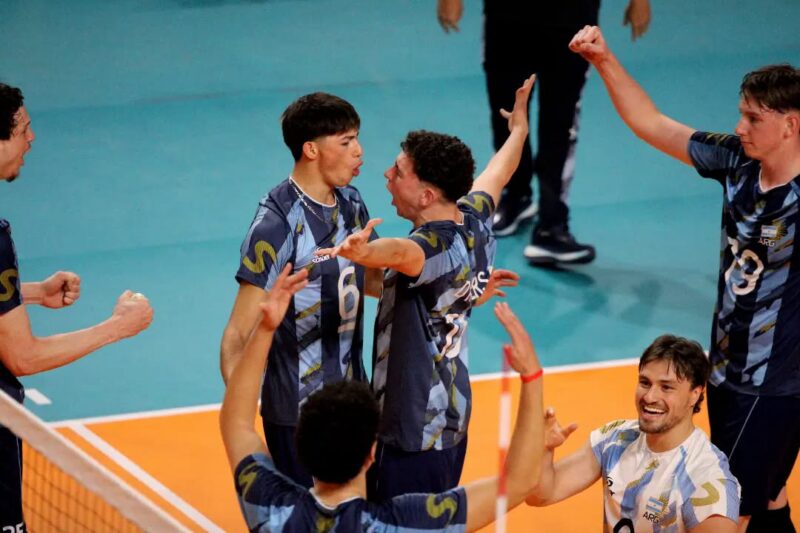 El correntino Germán Gómez va por el oro con la Selección Argentina de vóley