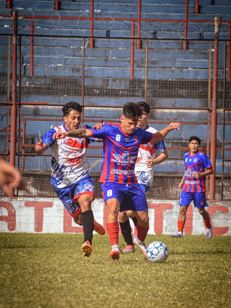 Duelo de Huracanes en Corrientes y Mandiyú se presenta en Bella Vista