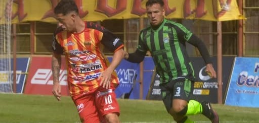 En un partidazo, Boca Unidos empató con Defensores de Vilelas y terminó como número 1 en su Zona