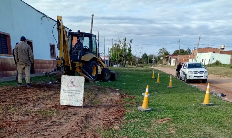 Aguas de Corrientes amplía la red de agua potable en el barrio Pirayuí