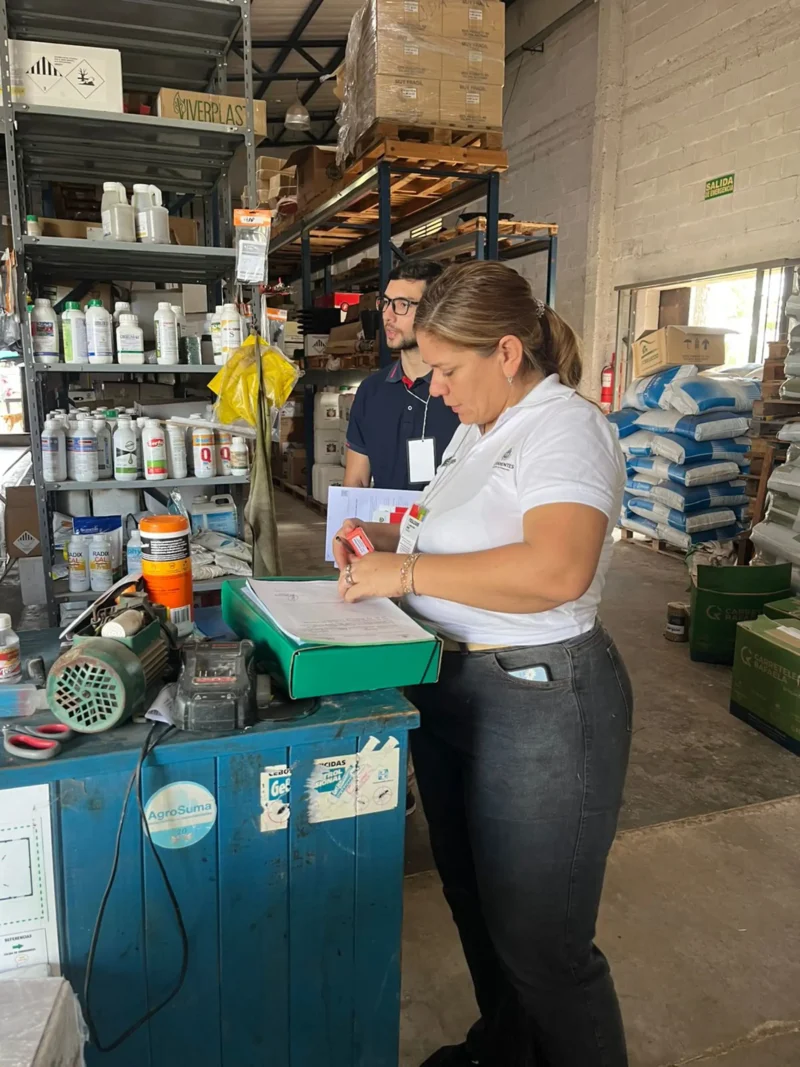 Se realizaron controles de agroquímicos en Santa Lucía y Bella Vista