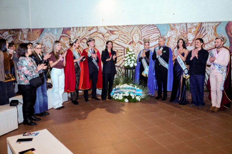 Se rindió homenaje a quienes marcaron la historia del carnaval correntino